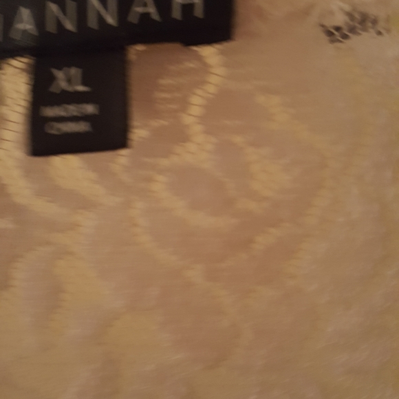 sweater - Picture 3 of 3